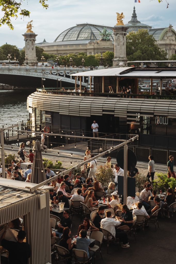 FLOW guinguette — la terrasse sur les quais