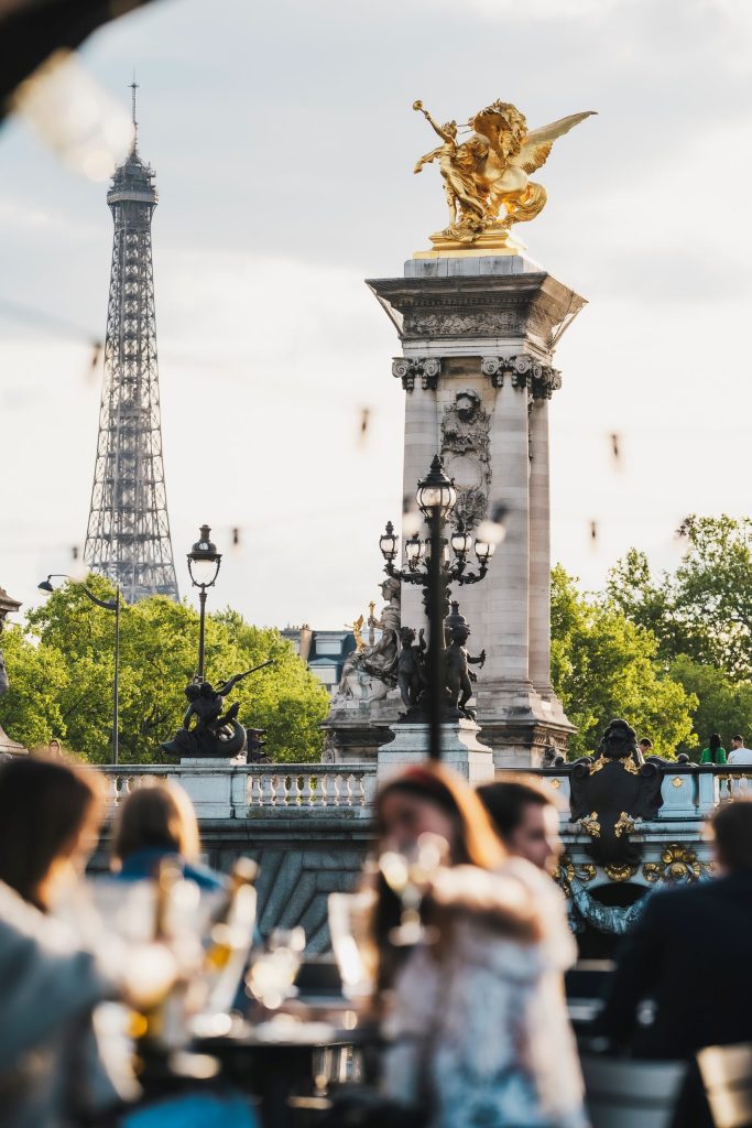 FLOW guinguette — la terrasse sur les quais